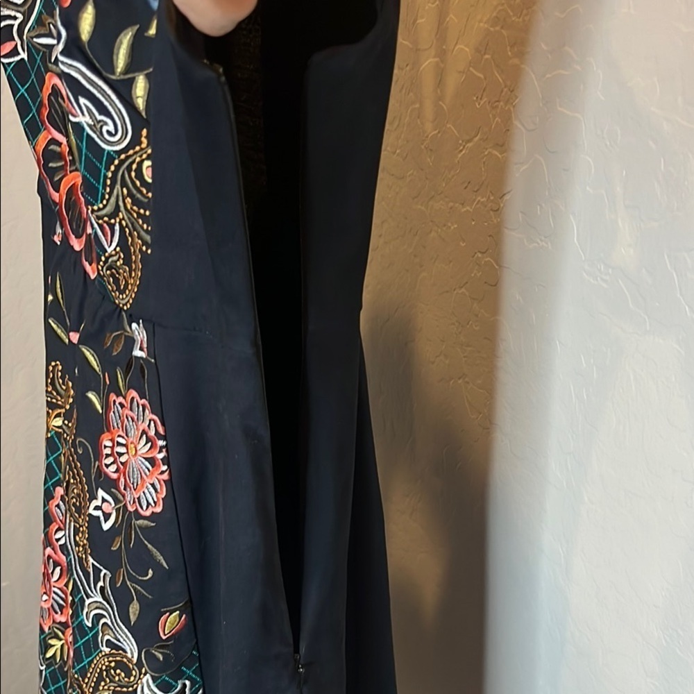 Anthropologie Moulinette Souers Black Floral Embroidered Dress size 4 - Picture 6 of 11